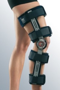 post-op_townsend knee brace